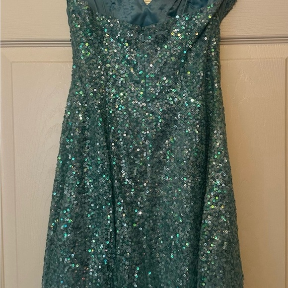 Cache Blue Sequin Cocktail Dress - Picture 2 of 3